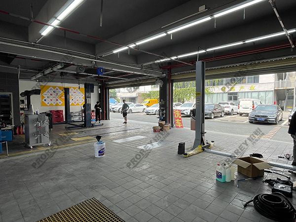 廣東赤兔養車-深圳橫崗店-機修車間