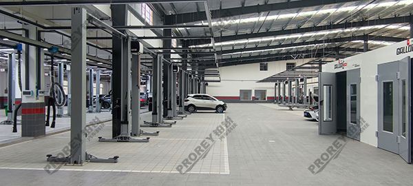 江西比亞迪4S店-江西得天獨厚汽車車間右側照